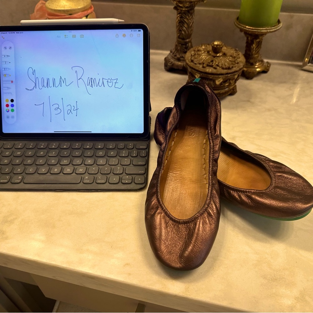 Limited Edition Raspberry Truffle Tieks